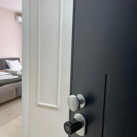 Flow Center 公寓 Durrës