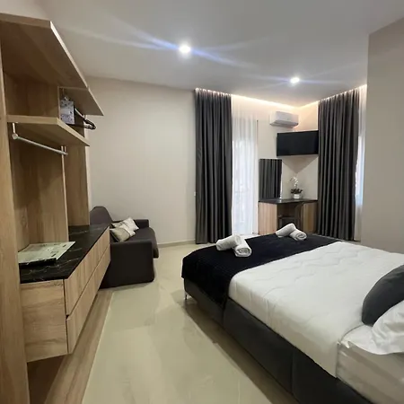 Seven Skys Rooms Apartment Durrës