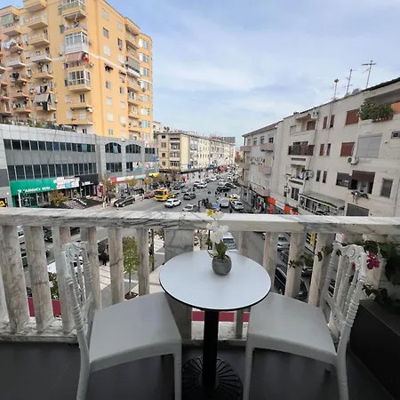 Daire Seven Skys Dıraç